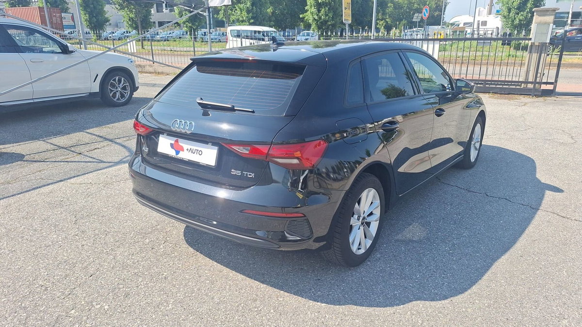 Audi A3 Sportback 35 TDI S tronic Business (8)
