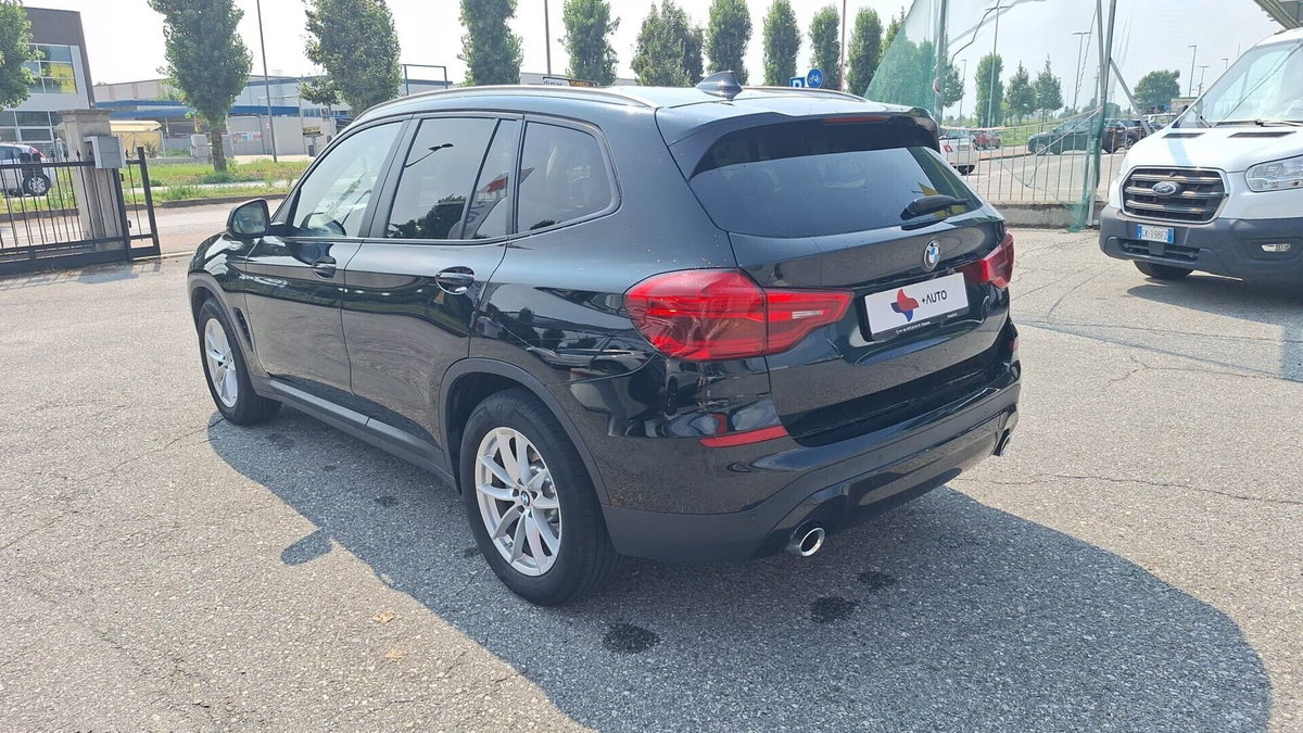 BMW X3 xDrive20d 48V Business Advantage (4)