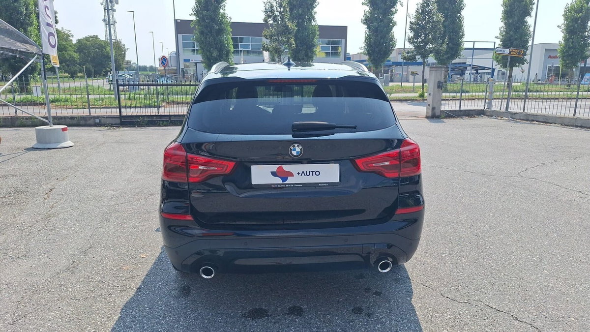 BMW X3 xDrive20d 48V Business Advantage (5)