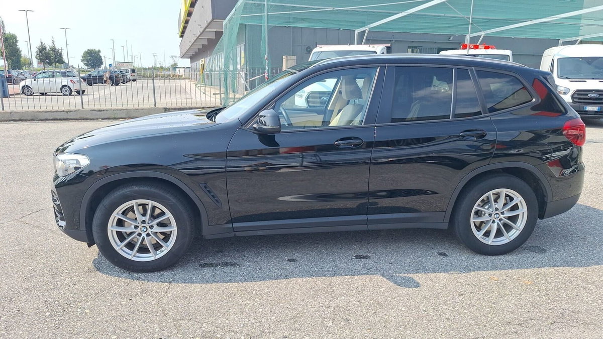 BMW X3 xDrive20d 48V Business Advantage (6)