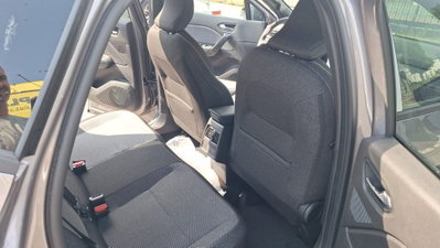 Renault Captur 1.2 eco-g Techno 120cv (13)