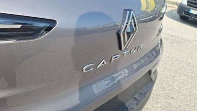 Renault Captur 1.2 eco-g Techno 120cv (15)
