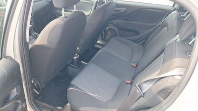 Fiat Punto 1.2 8V 5 porte Street (13)