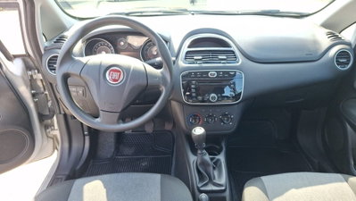 Fiat Punto 1.2 8V 5 porte Street (14)