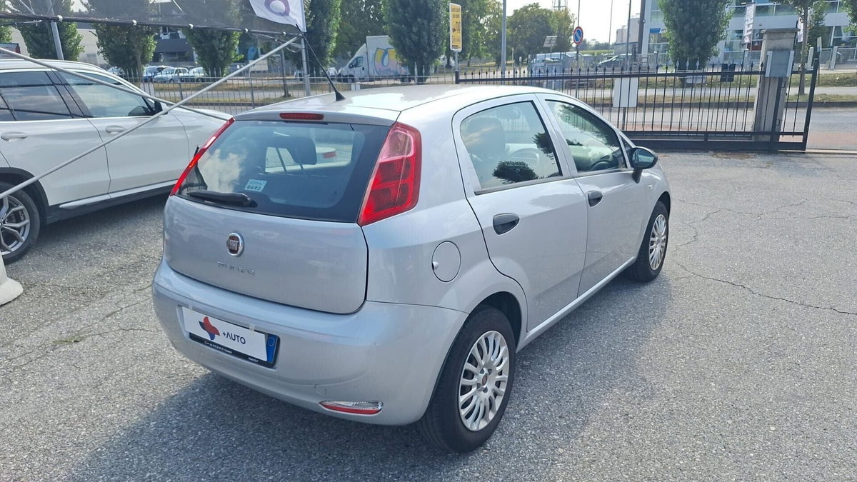 Fiat Punto 1.2 8V 5 porte Street (7)