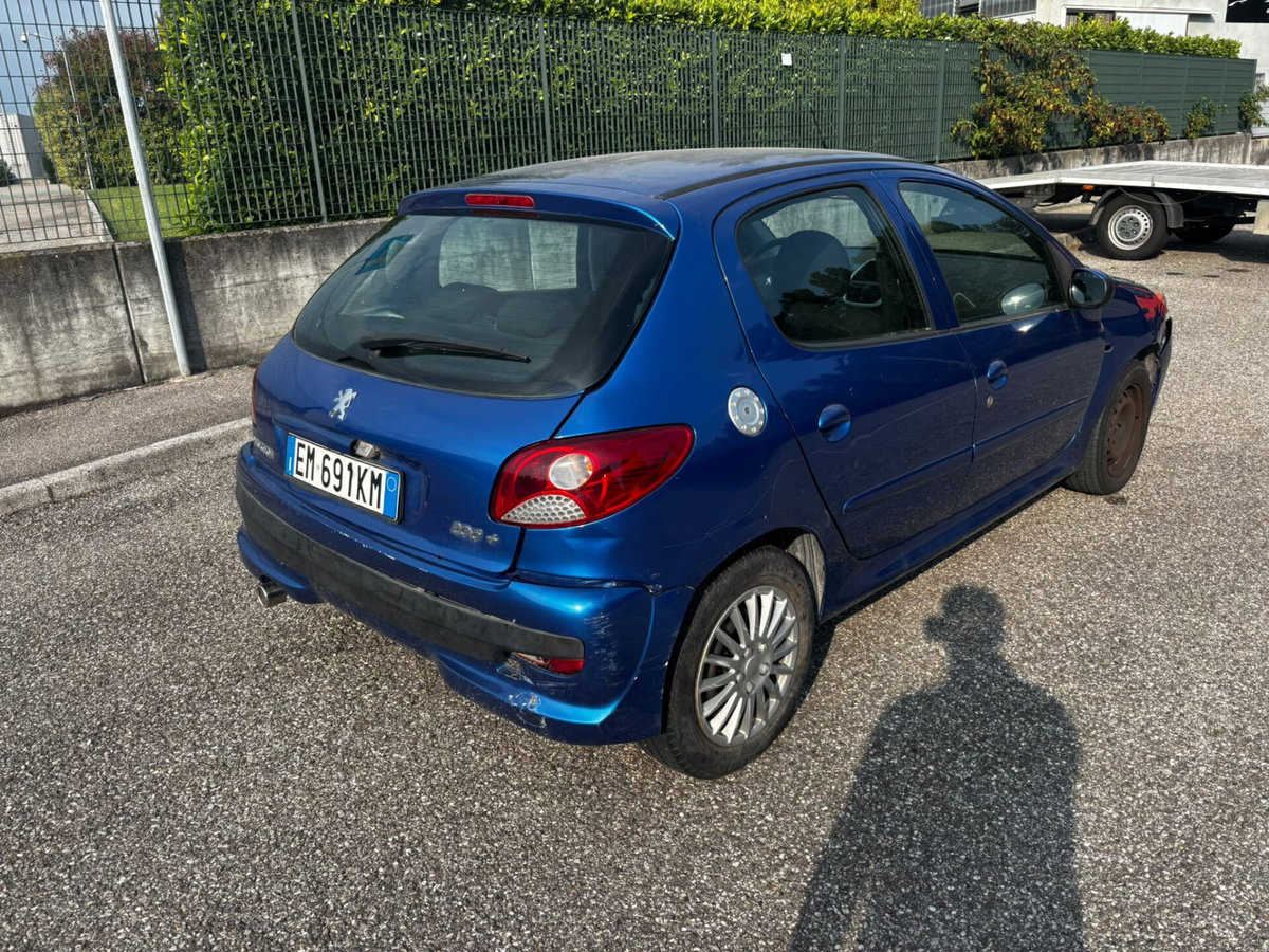 Peugeot 206 HDi 70CV 5p. Energie (6)