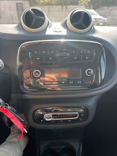 smart Fortwo 70 1.0 Youngster (11)