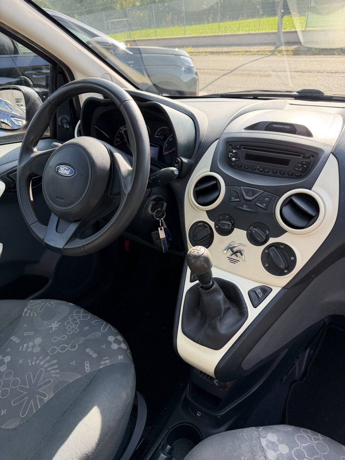 Ford Ka 1.2 8V 69CV (11)
