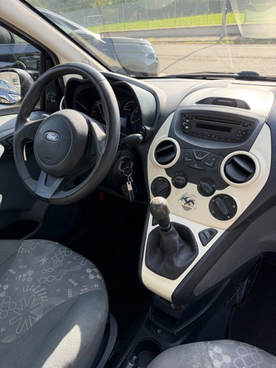 Ford Ka 1.2 8V 69CV (11)