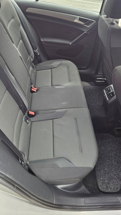 Volkswagen Golf 1.6 TDI 5p. Highline BlueMotion Technology (12)