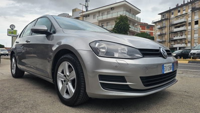 Volkswagen Golf 1.6 TDI 5p. Highline BlueMotion Technology (2)