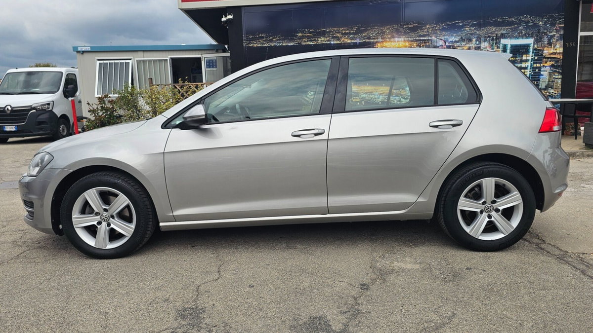 Volkswagen Golf 1.6 TDI 5p. Highline BlueMotion Technology (8)