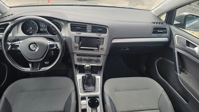 Volkswagen Golf 1.6 TDI 5p. Highline BlueMotion Technology (9)
