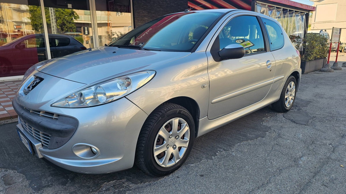 Peugeot 206 60CV 3p. Trendy (6)
