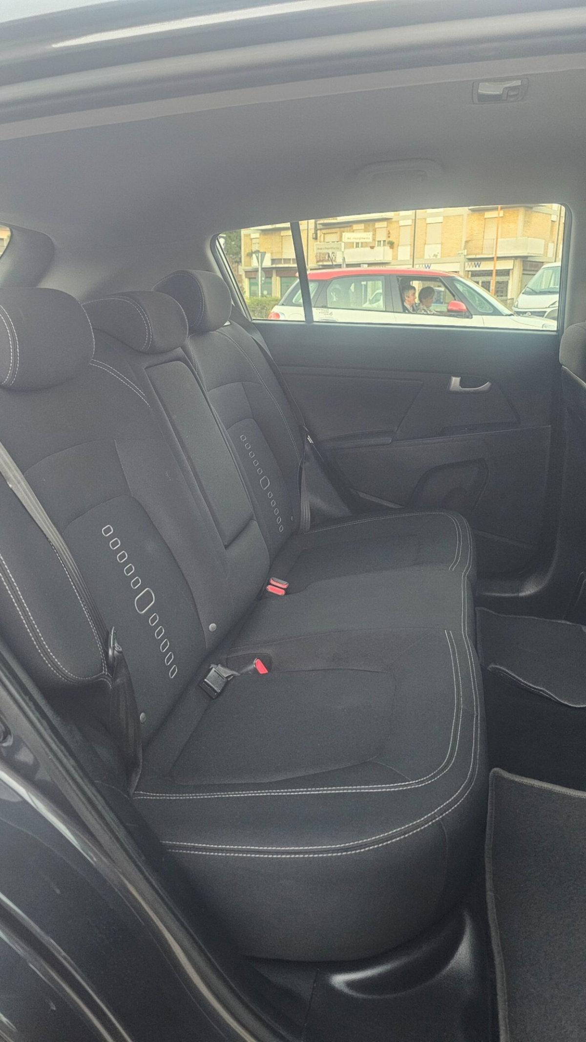 Kia Sportage 1.7 CRDI VGT 2WD Class (17)
