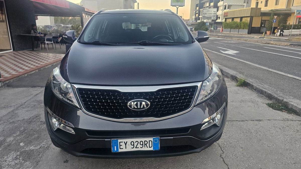 Kia Sportage 1.7 CRDI VGT 2WD Class (2)