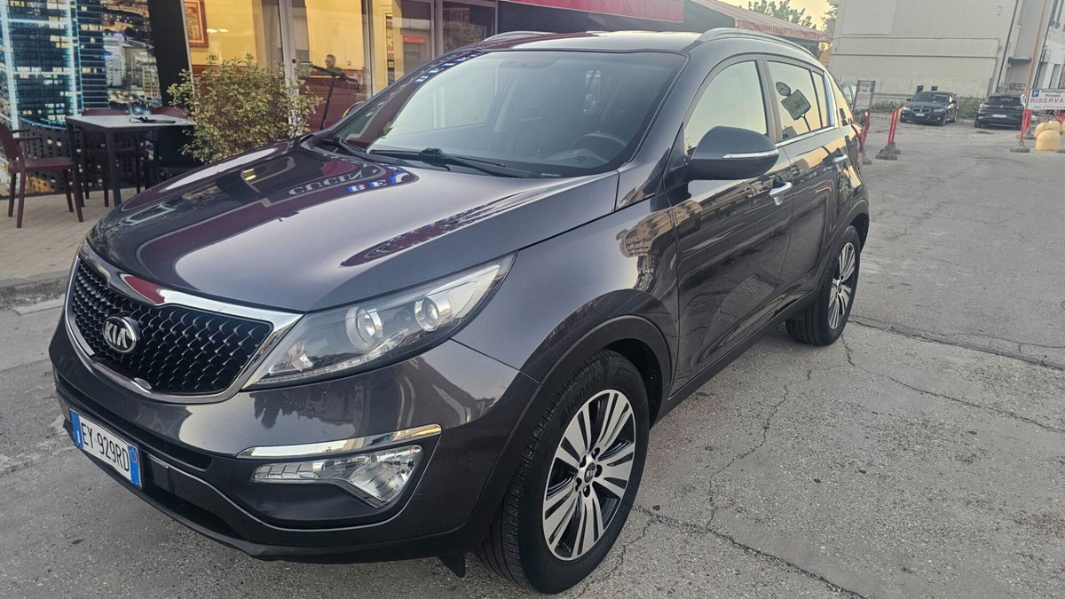 Kia Sportage 1.7 CRDI VGT 2WD Class (4)