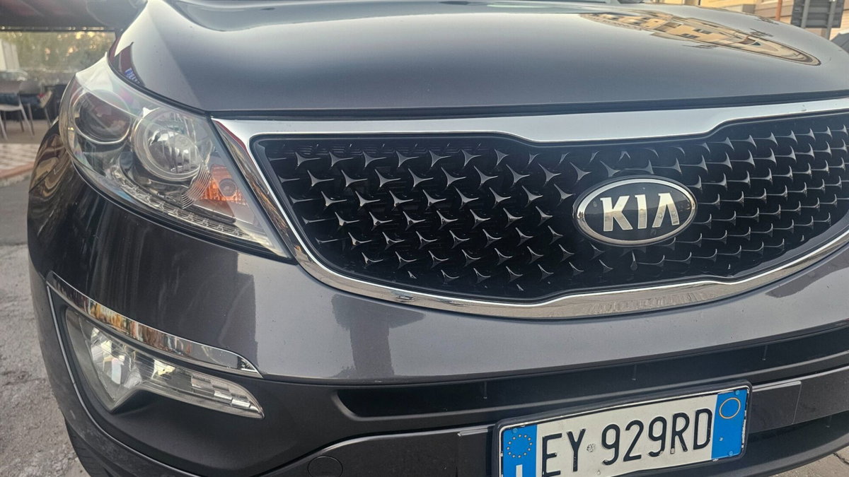 Kia Sportage 1.7 CRDI VGT 2WD Class (9)