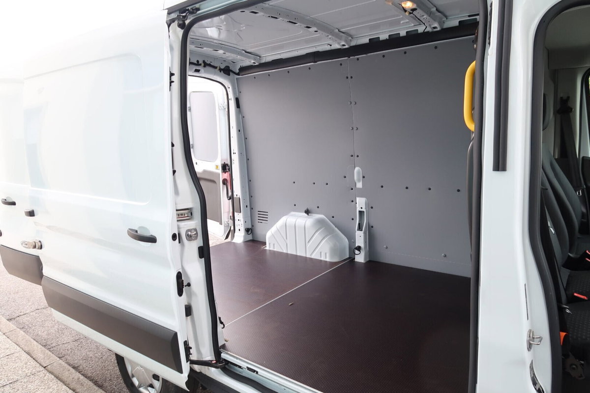 Ford Transit Furgone 330 2.0TDCi EcoBlue 130CV PM-TM Furgone Trend (8)