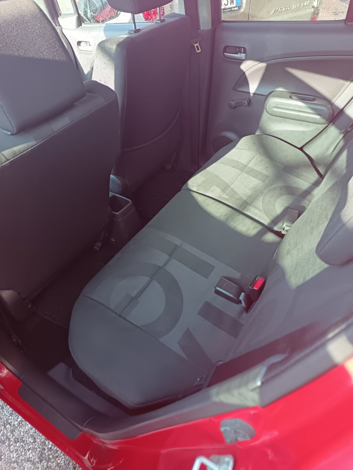 Opel Agila 1.2 16V 86CV Enjoy (10)