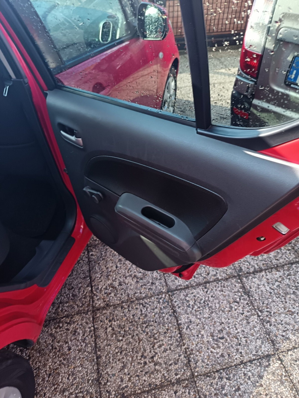 Opel Agila 1.2 16V 86CV Enjoy (13)