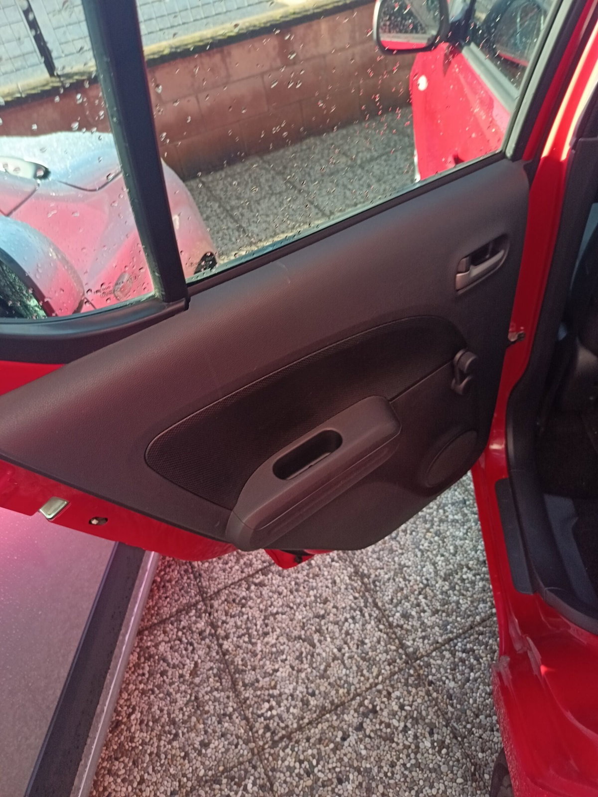 Opel Agila 1.2 16V 86CV Enjoy (9)