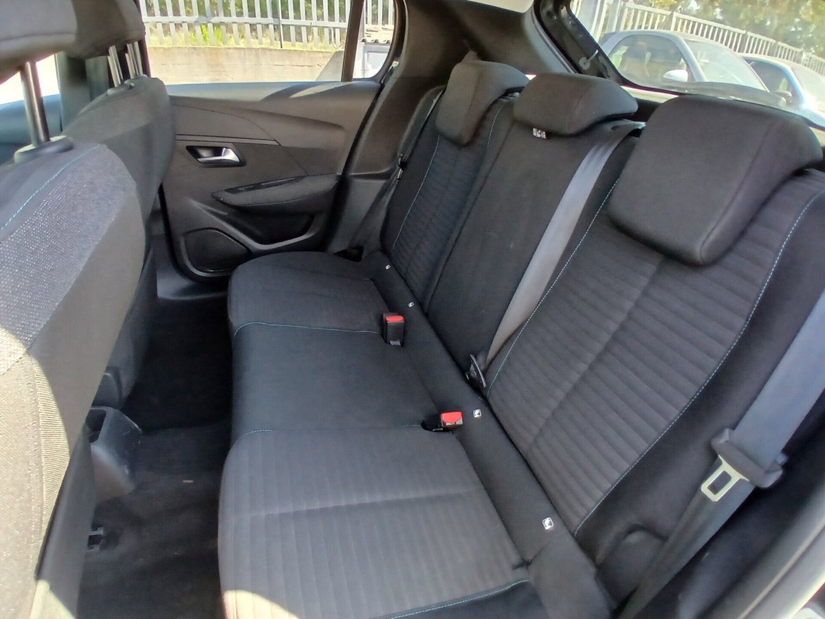 Peugeot 208 PureTech 75 Stop&Start 5 porte Active Pack (18)