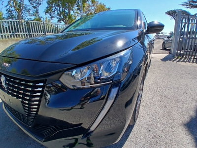 Peugeot 208 PureTech 75 Stop&Start 5 porte Active Pack (9)