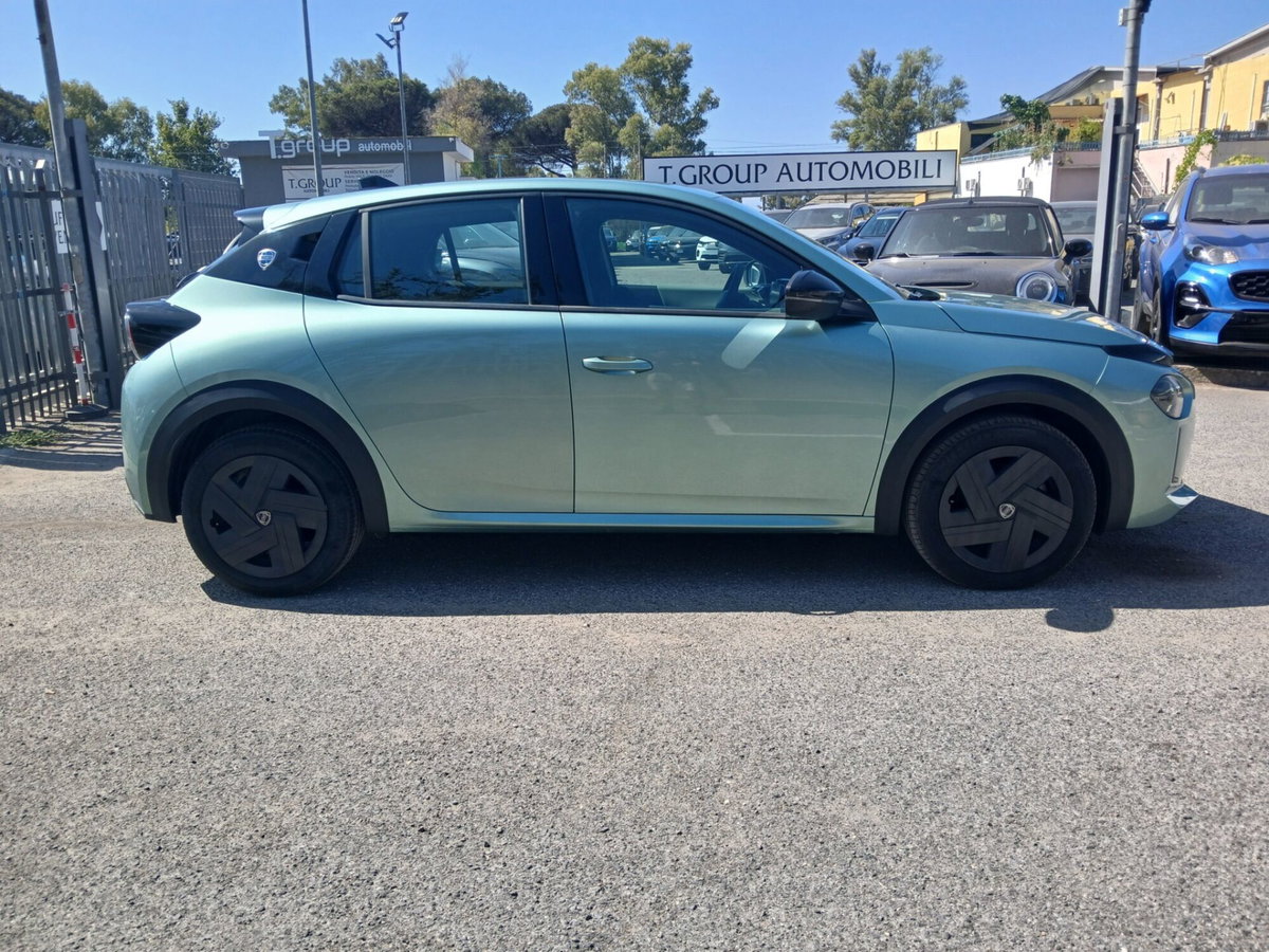 Lancia Ypsilon 1.2 mhev Edizione Cassina e-dct (4)
