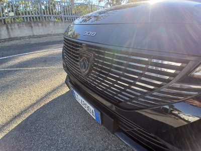 Peugeot 308 SW PureTech Turbo 130 S&S EAT8 Allure Pack (9)