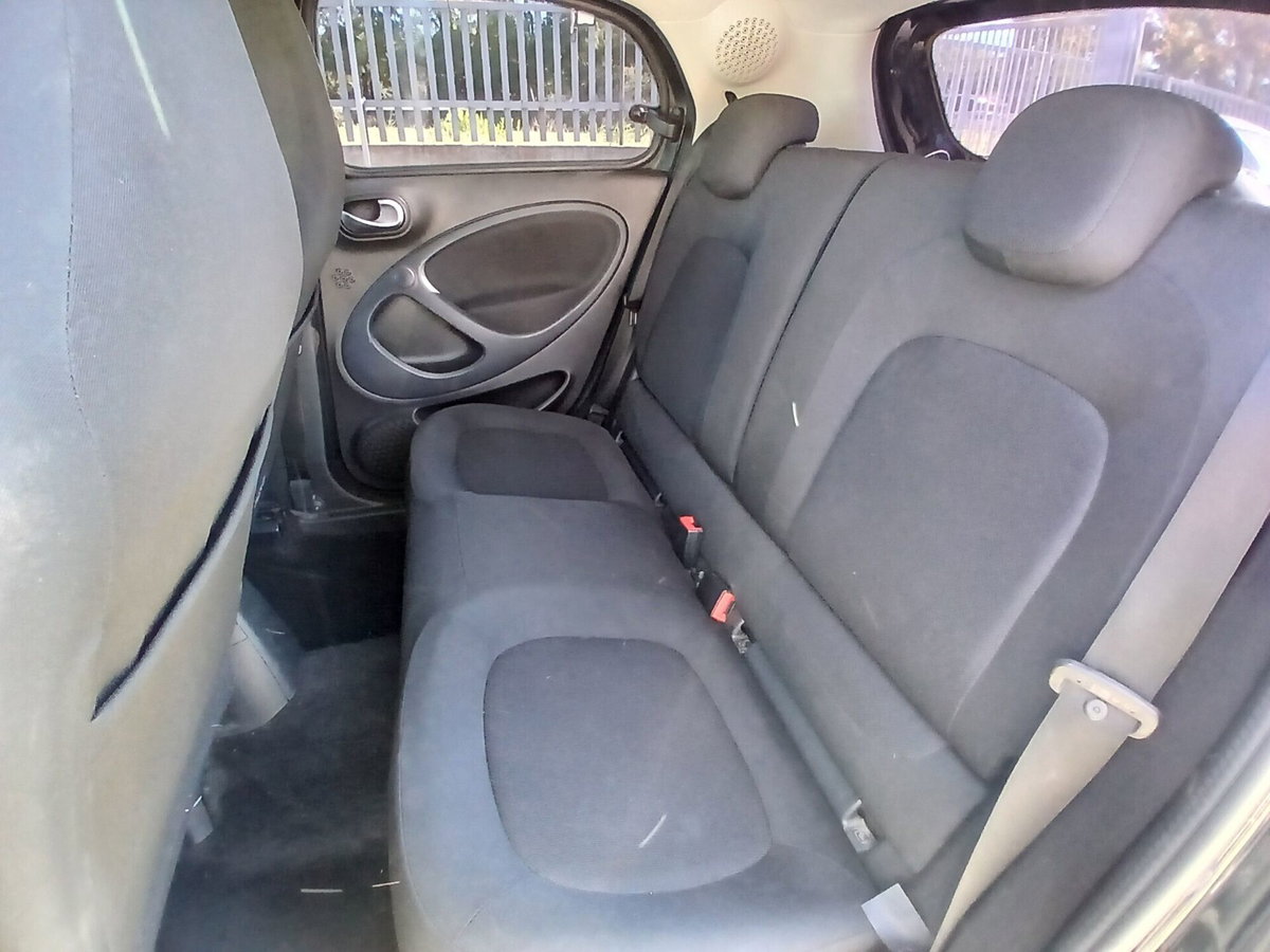 smart forfour forfour 90 0.9 Turbo twinamic Superpassion (17)
