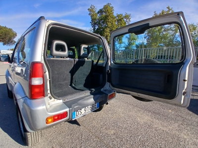 Suzuki Jimny 1.5 DDiS cat 4WD JLX Più (13)