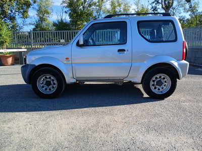 Suzuki Jimny 1.5 DDiS cat 4WD JLX Più (8)