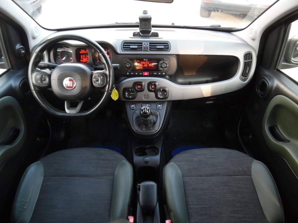 Fiat Panda 1.3 MJT 95 CV S&S Trekking (11)