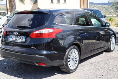 Ford Focus Station Wagon 1.6 TDCi 115 CV SW Titanium (4)