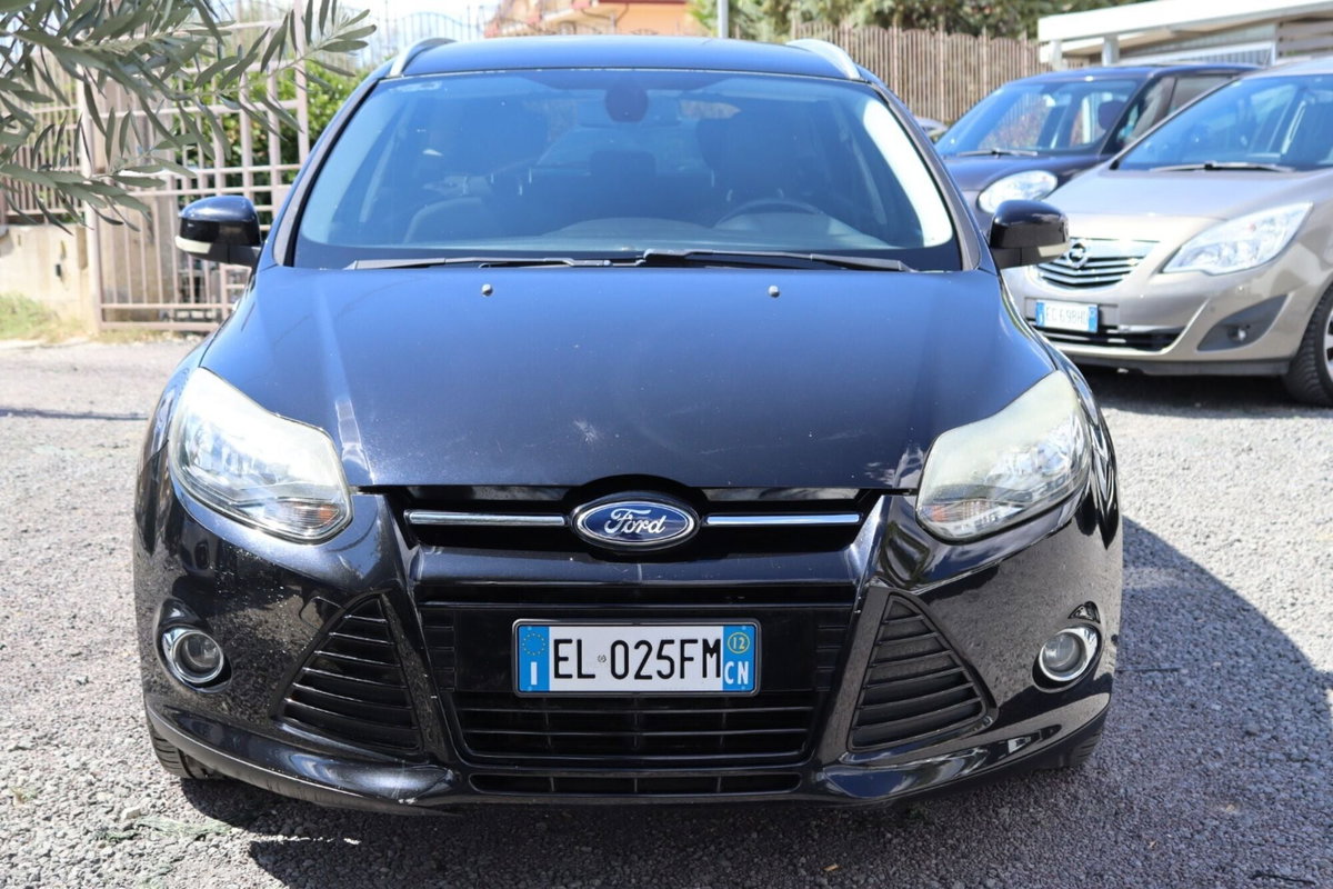Ford Focus Station Wagon 1.6 TDCi 115 CV SW Titanium (5)