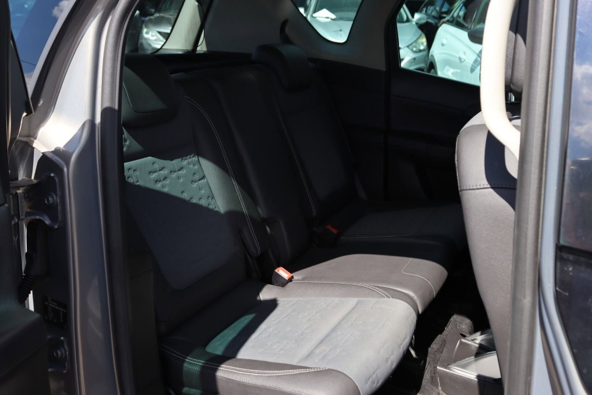 Opel Meriva 1.7 CDTI 130CV Cosmo (16)