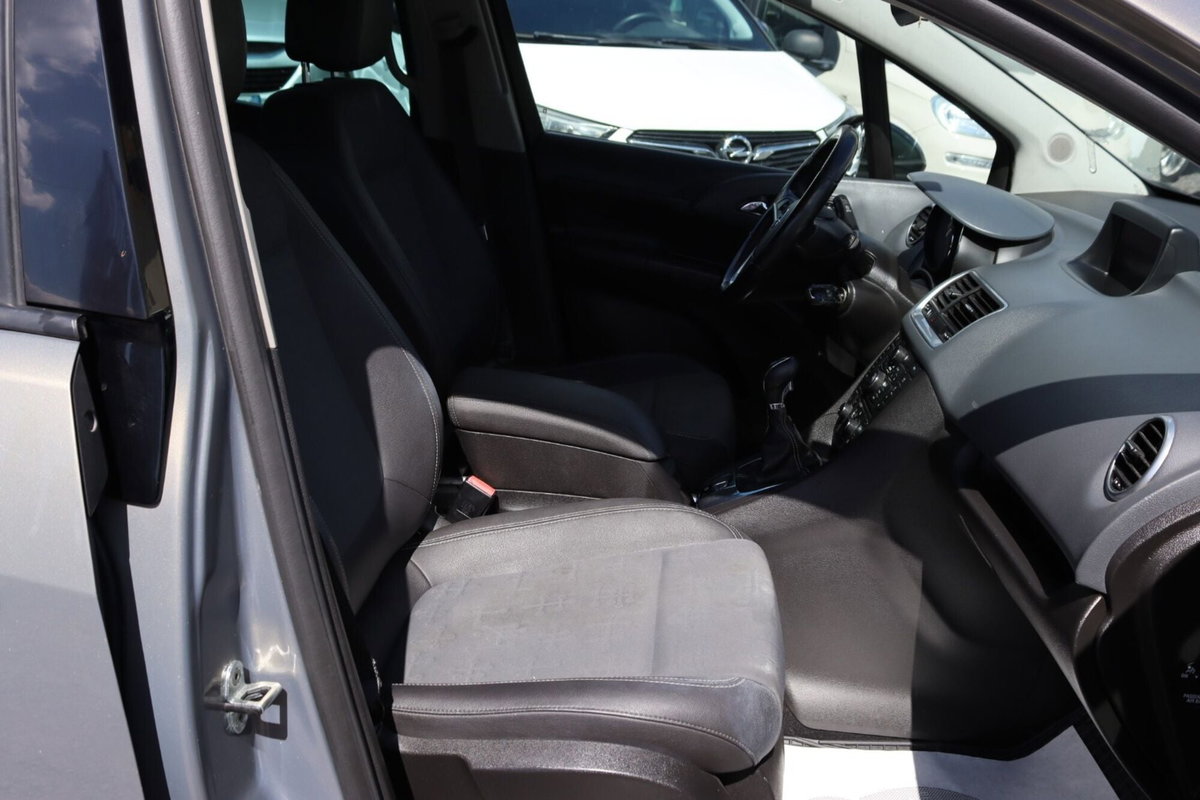 Opel Meriva 1.7 CDTI 130CV Cosmo (18)