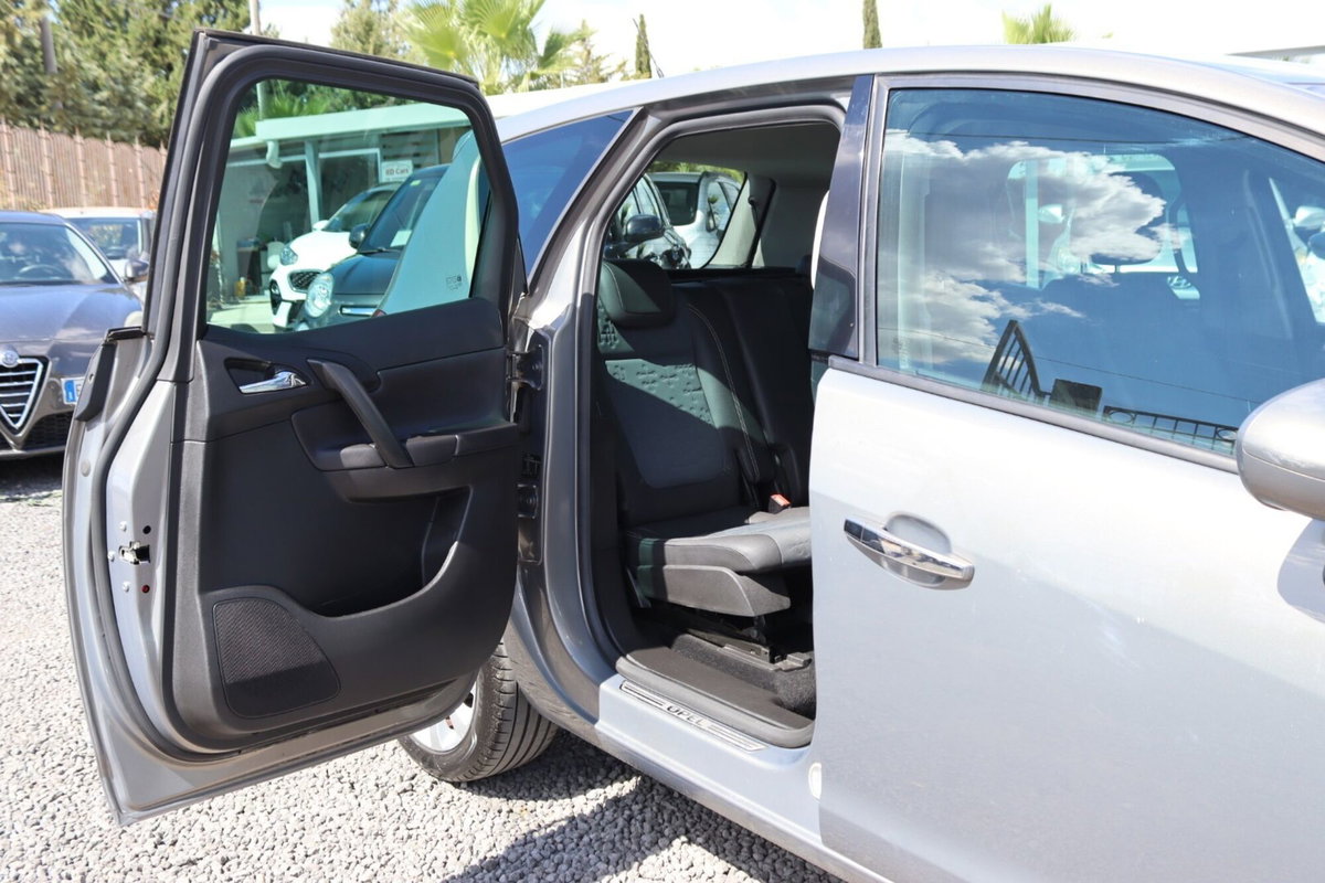 Opel Meriva 1.7 CDTI 130CV Cosmo (19)