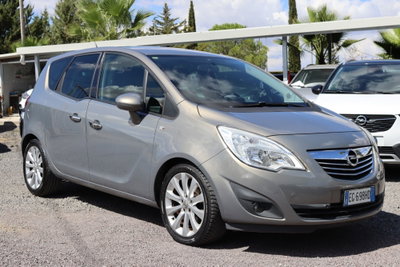 Opel Meriva 1.7 CDTI 130CV Cosmo (2)