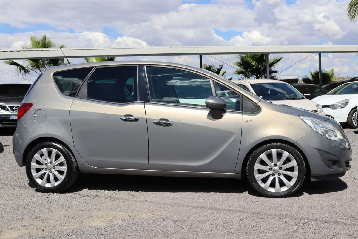 Opel Meriva 1.7 CDTI 130CV Cosmo (4)
