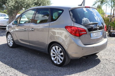 Opel Meriva 1.7 CDTI 130CV Cosmo (7)