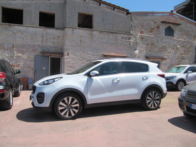 Kia Sportage 1.7 CRDI 2WD Class (2)