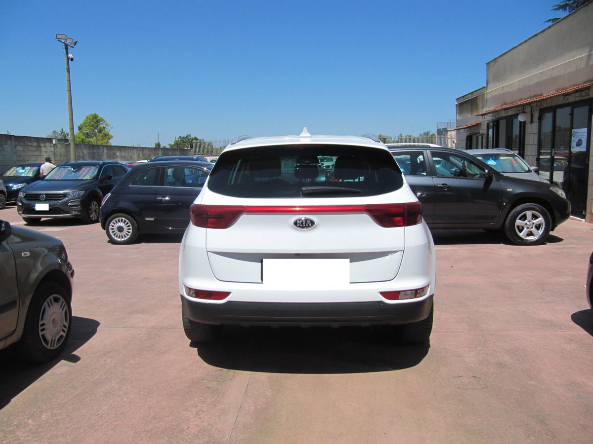 Kia Sportage 1.7 CRDI 2WD Class (4)