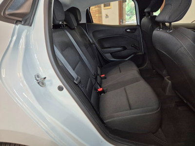 Renault Clio Blue dCi 85 CV 5 porte Business (10)