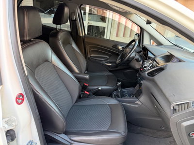 Ford EcoSport 1.5 TDCi 95 CV Titanium S (13)