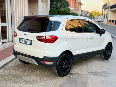 Ford EcoSport 1.5 TDCi 95 CV Titanium S (3)