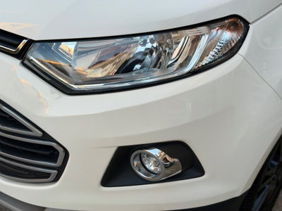 Ford EcoSport 1.5 TDCi 95 CV Titanium S (7)