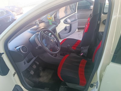 Citroen C1 1.0 3 porte airdream AMIC1 (10)