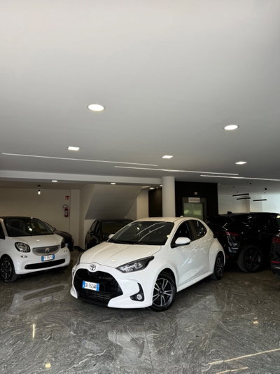 Toyota Yaris 1.0 5 porte Active usata